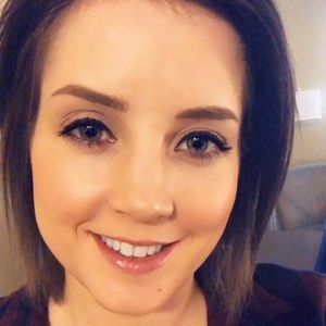 Meet your Posher, Jaclyn